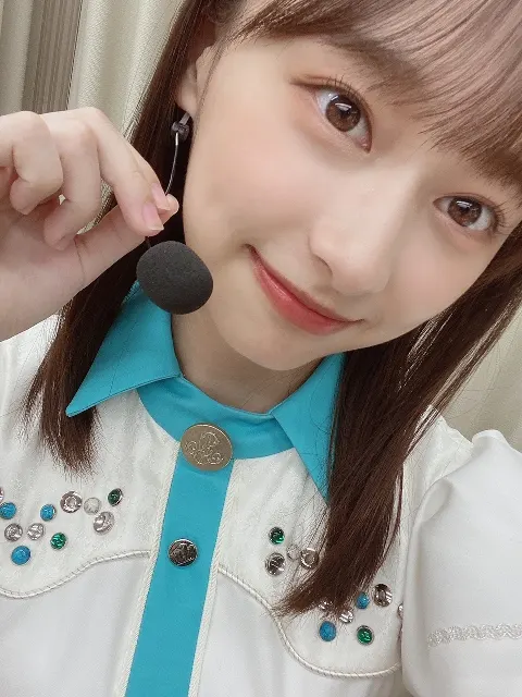 影山 優佳｜めがねにめがねえ（2021-12-01）｜4枚目