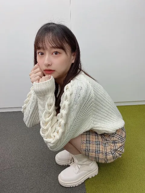 影山 優佳｜ぐるぐるでようけどね（2021-12-08）｜3枚目