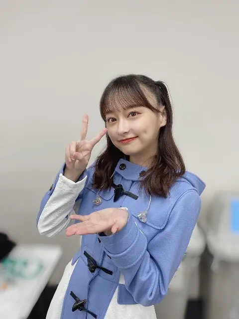 影山 優佳｜にゃにゃにゃにゃっにゃにゃ（2021-12-26）｜2枚目