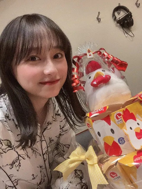 影山 優佳｜からあげくんさん（2022-04-15）｜2枚目