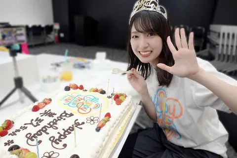 影山 優佳｜さーふぃん（2022-09-12）｜2枚目