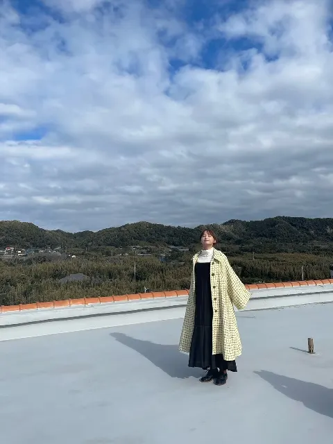 影山 優佳｜よんきぃ（2023-02-11）｜3枚目