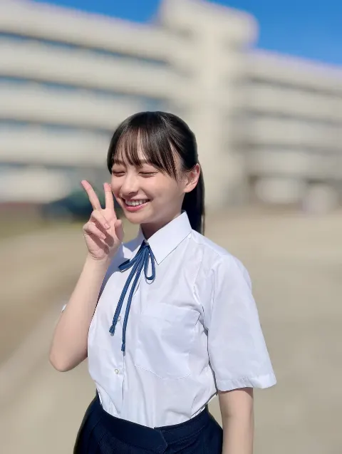 影山 優佳｜もささうるす（2023-04-17）｜2枚目