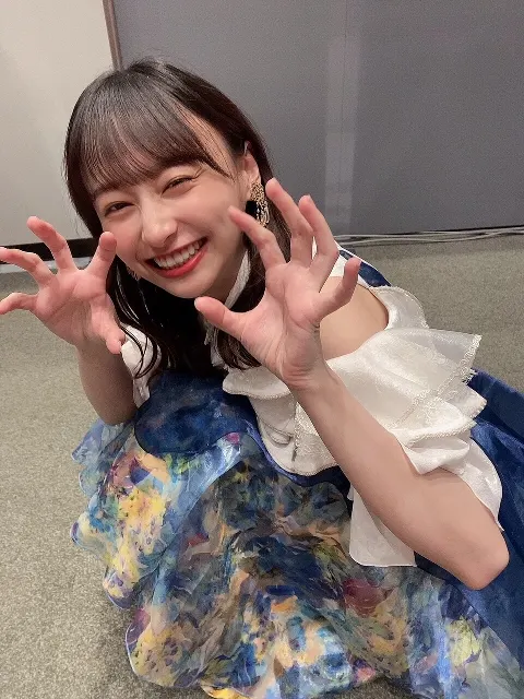 影山 優佳｜かわいいねみんな（2022-01-04）｜6枚目