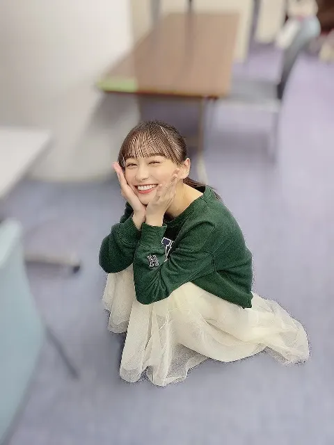 影山 優佳｜あんくるぺこす（2022-02-26）｜2枚目