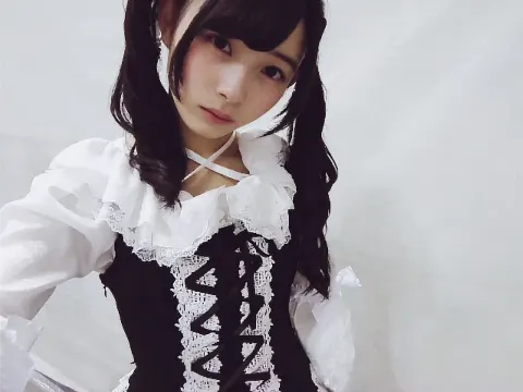 柿崎 芽実｜Gothic ＆ Lolita（2017-01-16）｜8枚目
