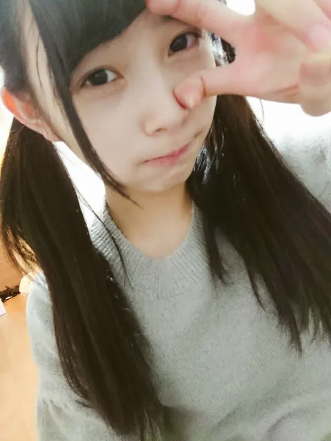 柿崎 芽実｜ツインテール ζ(*ﾟｰﾟ)ζ（2017-02-03）｜3枚目