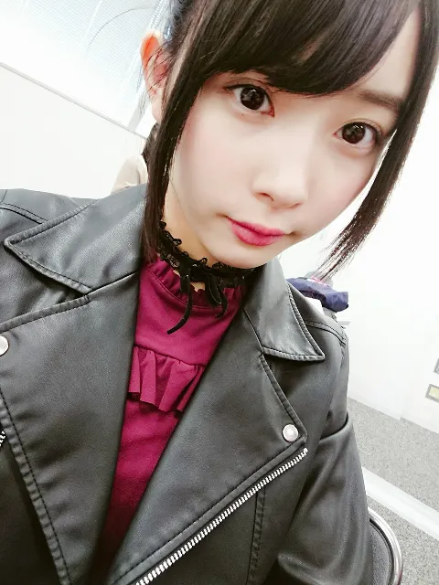 柿崎 芽実｜深紅（2017-03-04）｜2枚目