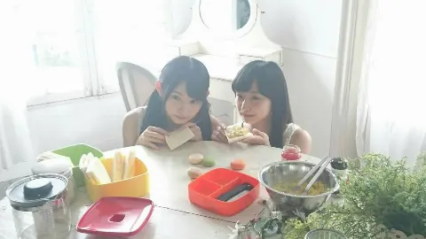 柿崎 芽実｜幸せ～～(*´◡`*)（2017-04-15）