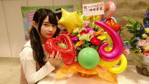 柿崎 芽実｜4th初個別握手会（2017-04-08）｜2枚目
