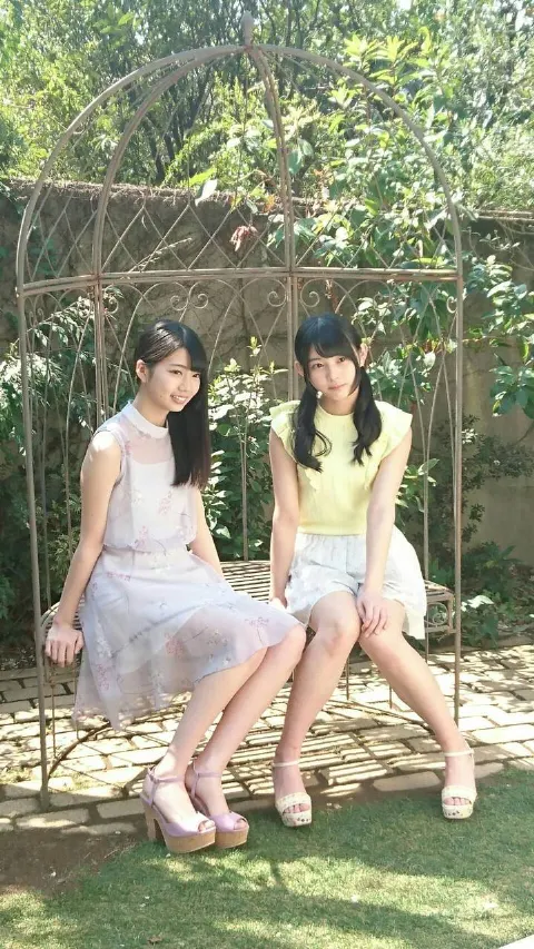 柿崎 芽実｜工場長のポーズ（2017-04-22）｜3枚目