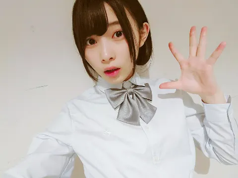 柿崎 芽実｜切りたいな～、、、('ー')（2017-05-28）｜2枚目