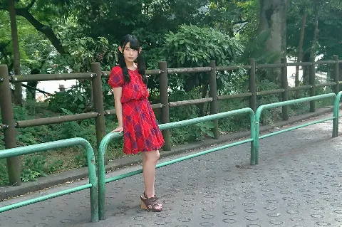 柿崎 芽実｜立ち耳（2017-06-30）