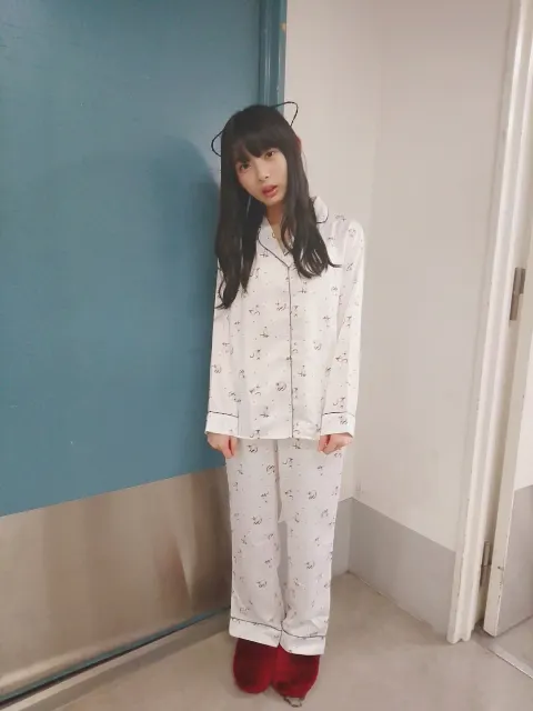 柿崎 芽実｜寝起き感。（2017-09-11）｜2枚目