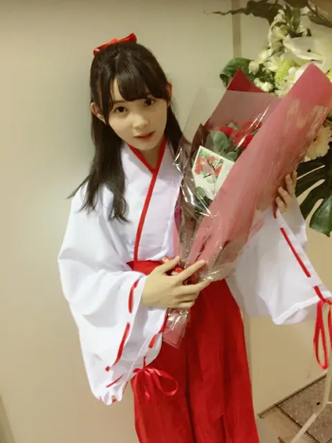 柿崎 芽実｜2018年初握手会👏（2018-01-10）｜8枚目
