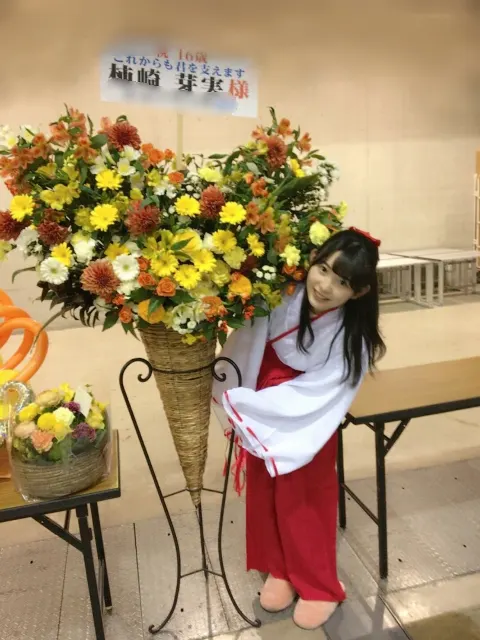 柿崎 芽実｜2018年初握手会👏（2018-01-10）｜9枚目