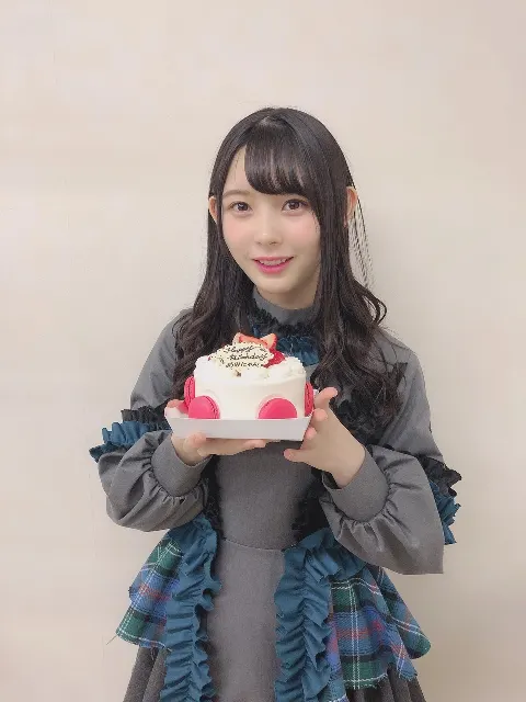 柿崎 芽実｜17🦏（2018-12-03）｜4枚目
