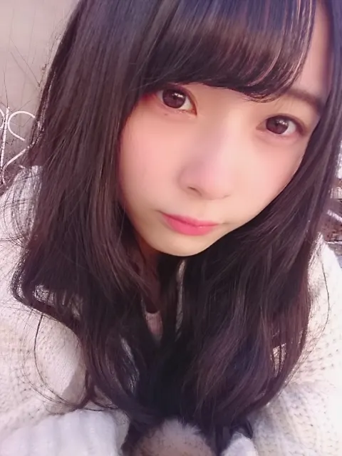 柿崎 芽実｜2018（2018-12-31）｜2枚目