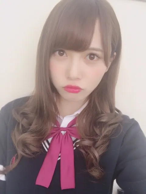 加藤 史帆｜改めて、、握手会応募受付始まります！(・ω・)（2017-09-29）｜2枚目