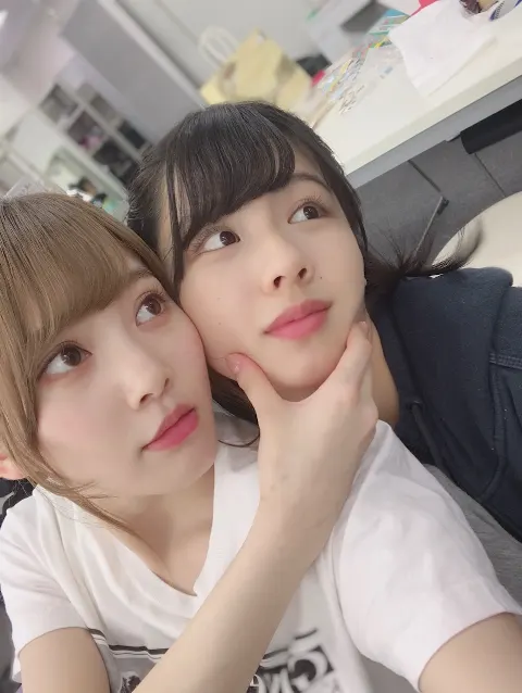 加藤 史帆｜むにむに(・ω・)（2018-05-02）｜2枚目