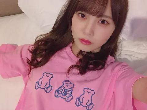 加藤 史帆｜北海道の屋台の肉巻きおにぎりを食べました美味しかったです(・ω・)（2018-07-29）｜2枚目