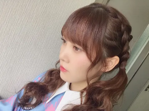 加藤 史帆｜愛は君がくれたものだ(・ω・)（2019-02-24）