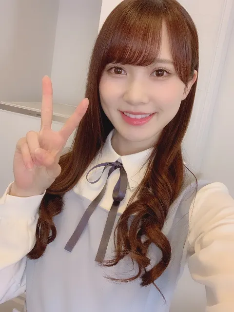加藤 史帆｜(・ω・)☁️（2019-02-11）｜2枚目