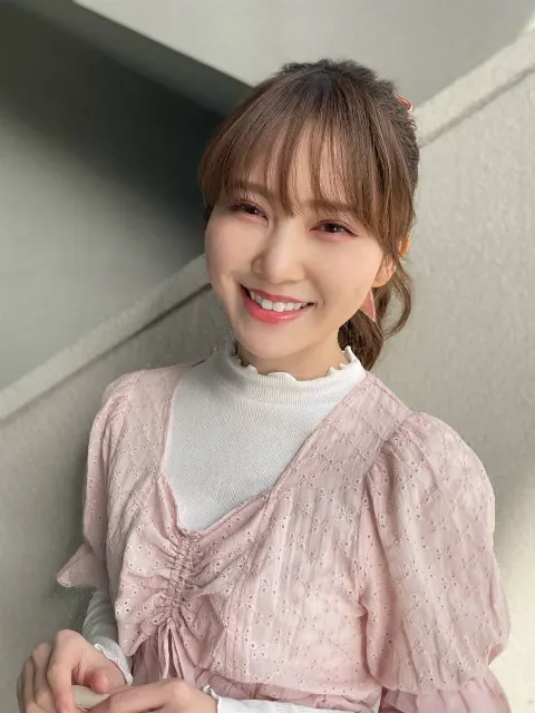 加藤 史帆｜ピンク可愛い(・ω・)🌸（2022-03-23）