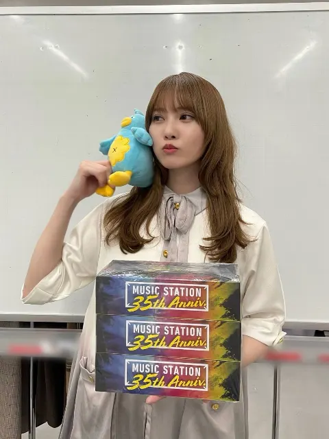 加藤 史帆｜CanCam40周年(・ω・)（2021-11-15）｜2枚目