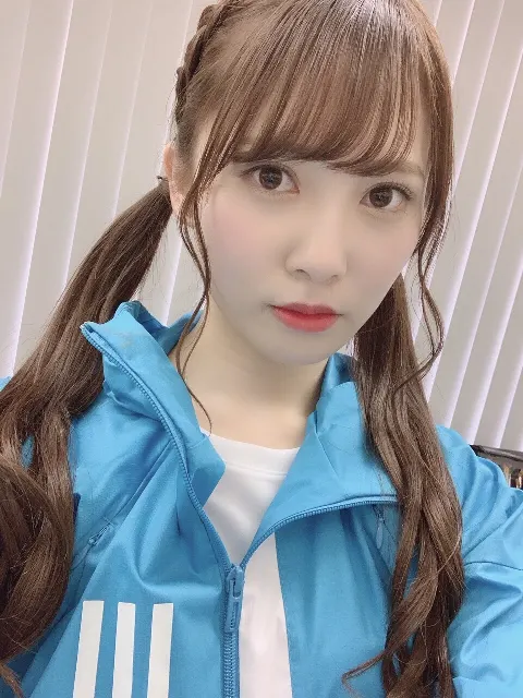 加藤 史帆｜最近またJOYFULL LOVEにハマっています(・ω・)（2019-04-09）｜2枚目