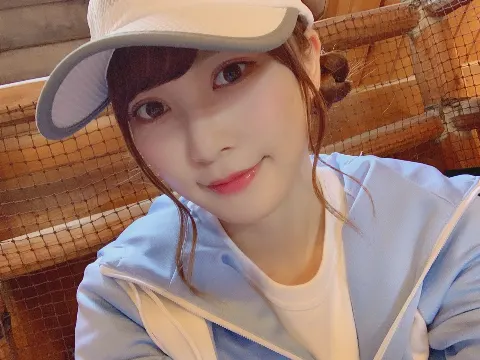 加藤 史帆｜ついに発売しました(・ω・)✨✨（2019-07-18）｜3枚目