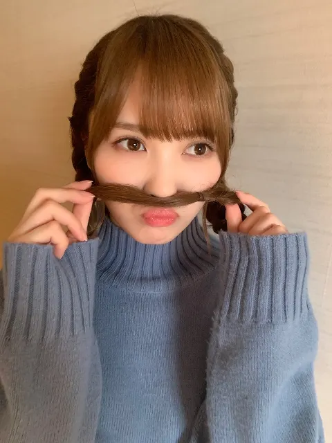 加藤 史帆｜としのタオル(・ω・)💙（2020-11-05）｜2枚目