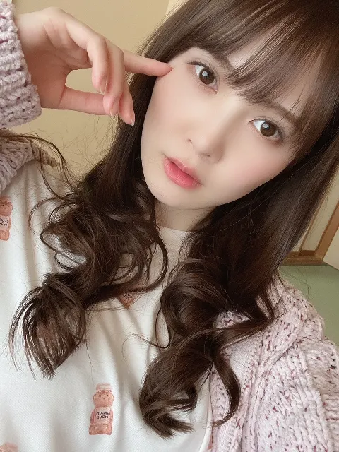 加藤 史帆｜本日配信スタート(・ω・)（2021-03-31）
