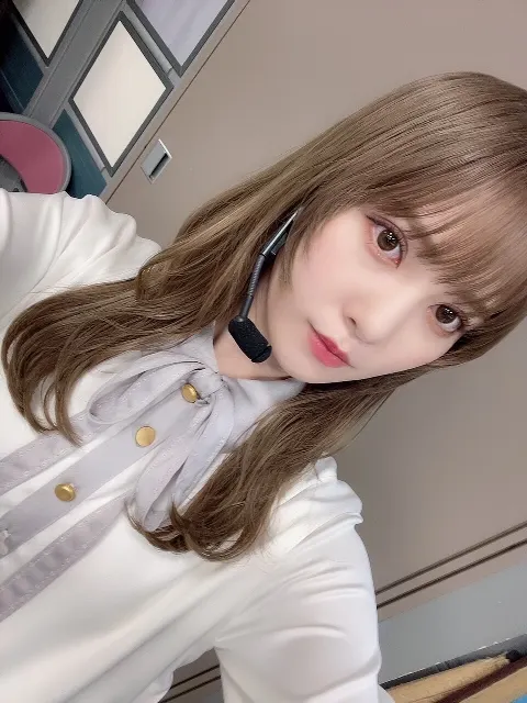加藤 史帆｜今日の髪型どうしよう(・ω・)（2021-11-11）｜2枚目