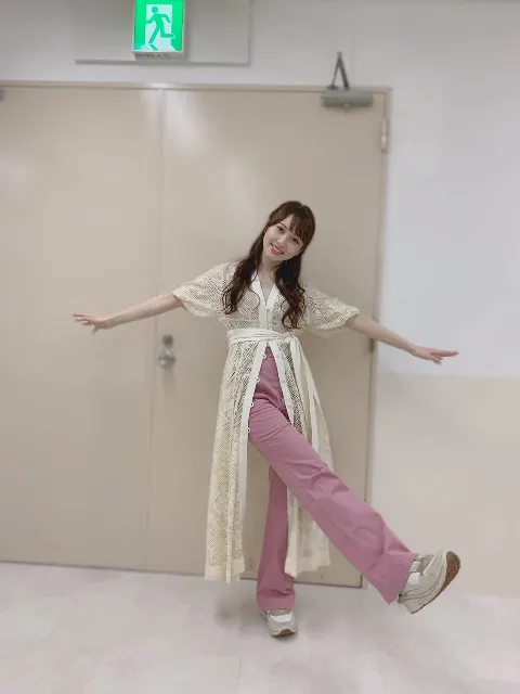 加藤 史帆｜おでこ(・ω・)（2019-04-08）｜3枚目