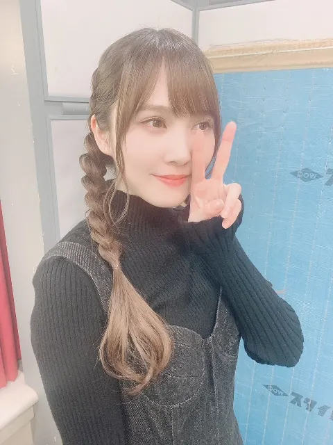 加藤 史帆｜あと3日(・ω・)（2020-12-29）｜3枚目