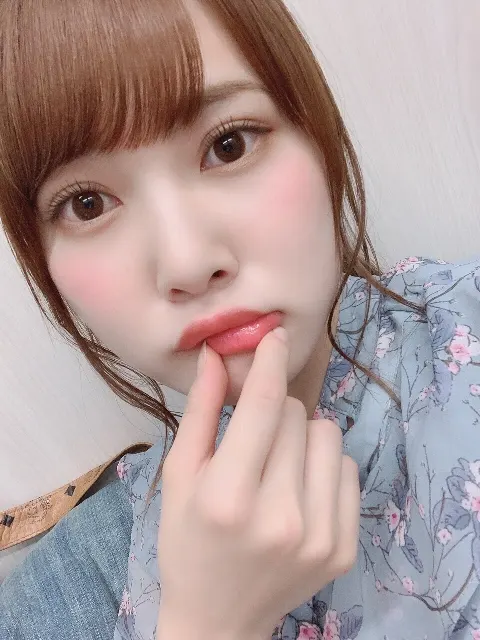 加藤 史帆｜おいでやす〜(・ω・)