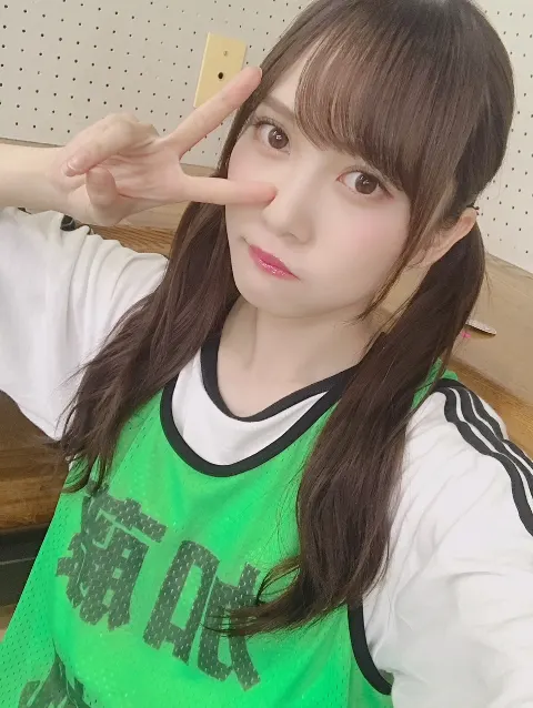 加藤 史帆｜今日は皆さんのおかげで幸せな1日になりました(・ω・)（2018-08-06）｜6枚目