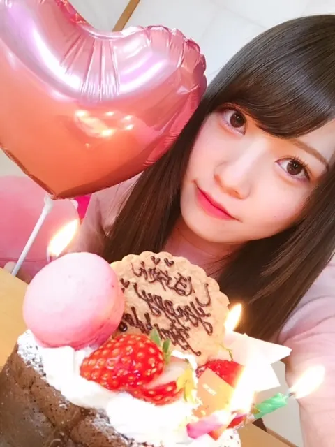 加藤 史帆｜雨の日(・ω・)（2017-04-01）｜2枚目