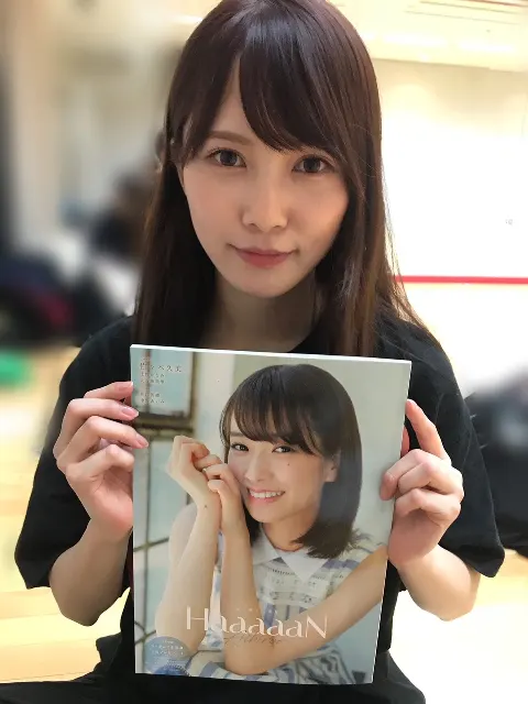 加藤 史帆｜ほくろ(・ω・)（2018-09-23）｜3枚目
