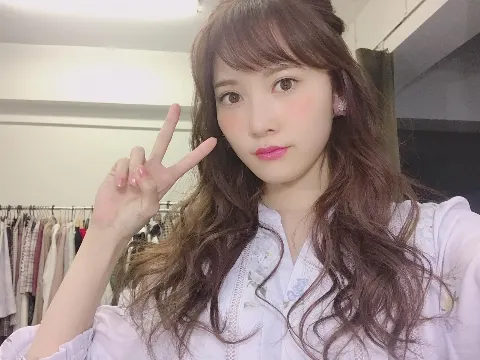 加藤 史帆｜わたしの髪の毛は細いよ(・ω・)（2019-01-24）｜3枚目