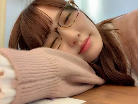 加藤 史帆｜わたしの髪の毛は細いよ(・ω・)（2019-01-24）｜6枚目