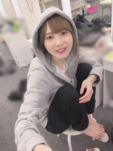 加藤 史帆｜わんっ(・ω・)（2018-04-28）｜2枚目