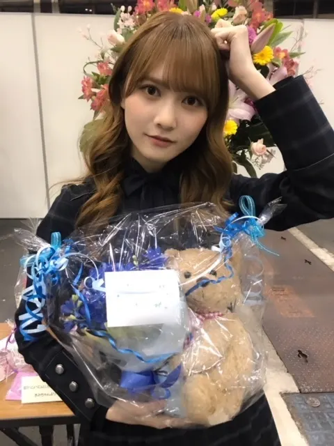 加藤 史帆｜手羽先食べたいな(・ω・)（2018-03-26）