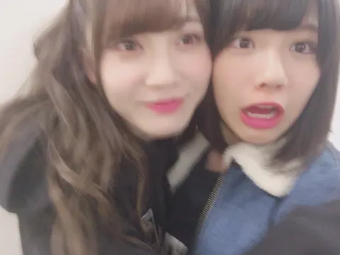 加藤 史帆｜久しぶりのハーフツインとし(・ω・)🎄（2017-12-13）｜2枚目