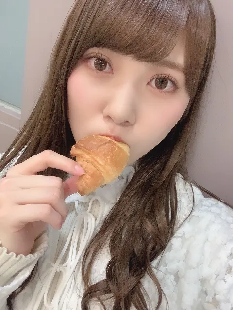 加藤 史帆｜タオルぶんぶん(・ω・)（2020-03-30）｜3枚目