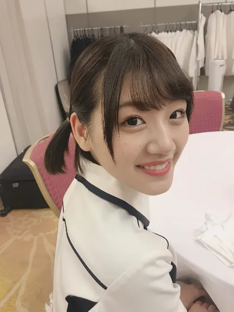 加藤 史帆｜ぷちぷらこすめ(・ω・)（2018-12-09）｜2枚目