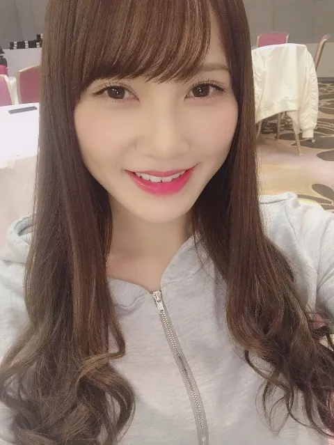 加藤 史帆｜そりで遊びたいな〜(・ω・)（2018-12-06）｜2枚目