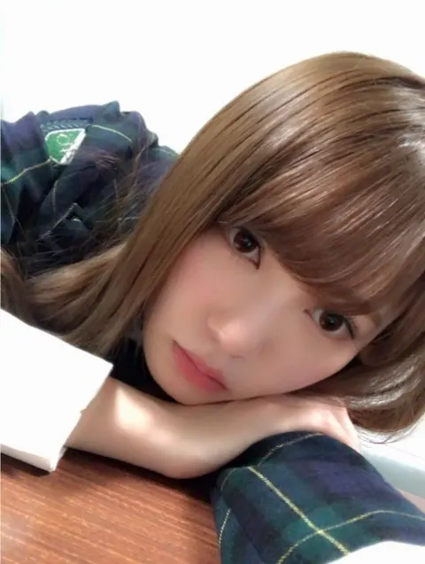 加藤 史帆｜安全第一(・ω・)（2017-12-03）｜4枚目