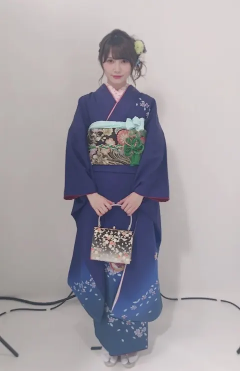 加藤 史帆｜あけましておめでとうございます( ・ω・)（2018-01-01）｜2枚目
